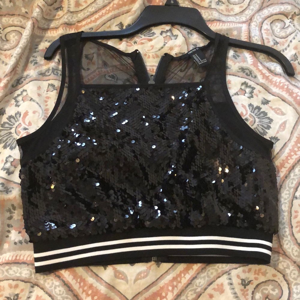 Sequins cropped top
